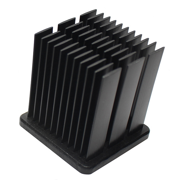 【AER31-31-18CB/A01】HEATSINK FORGED BLK ANO TOP MNT