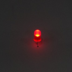 【503VD2E-1B】LED(赤、5mm、カラーレンズ)