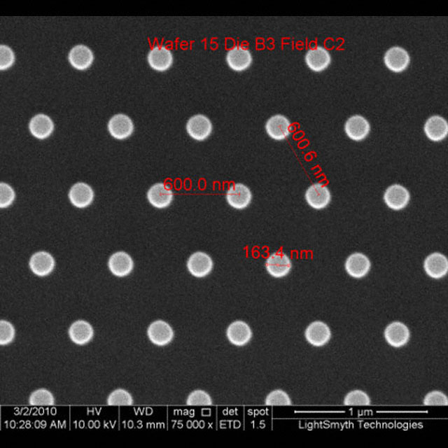 【S2D-24C2-0808-150-P】2D SILICON NANOSTAMP: HEXAGONAL