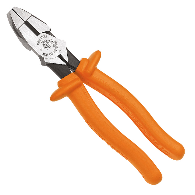 PLIERS COMBO FLAT NOSE 9.63"【D2000-9NE-INS】