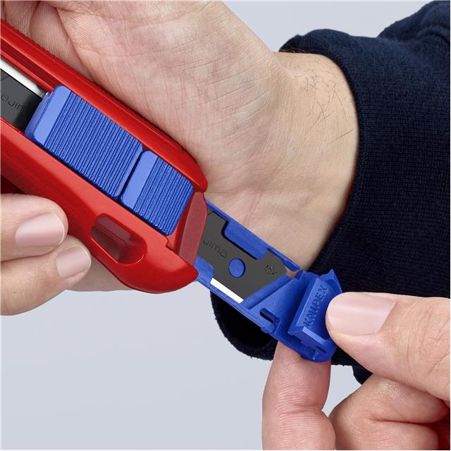 6 1/2" CUTIX UNIVERSAL SNAP KNIF【90 10 165 BKA】