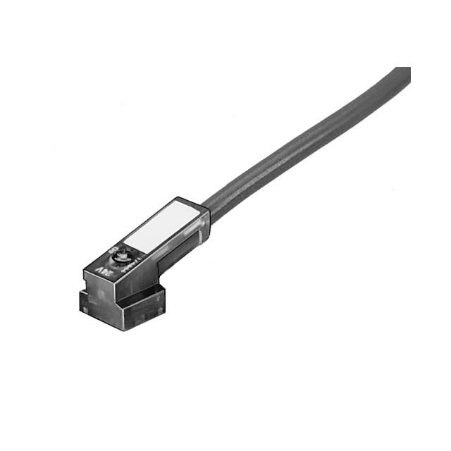 【KMEB-2-230-5】PLUG SOCKET WITH CABLE