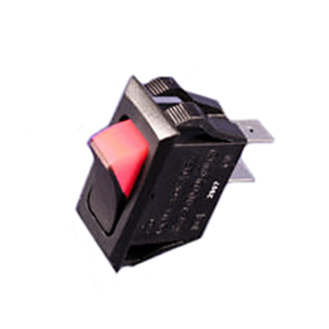 【1584S20】OUTLET STRIP 20A ROCKER SWITCH