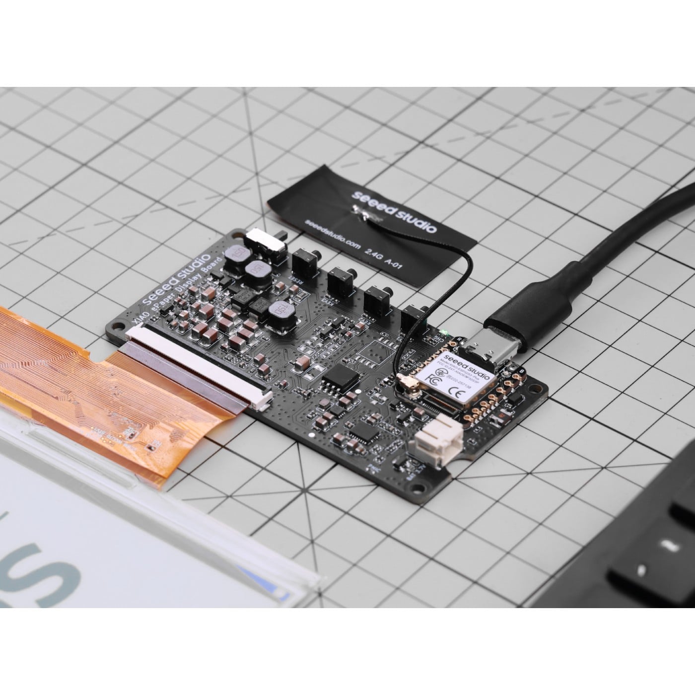【100067144】XIAO ESP32-S3 PLUS EPD CONN EE02[バルク]