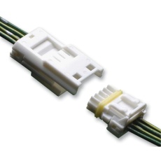 【52116-0240】PLUG 250V WHITE 2WAY