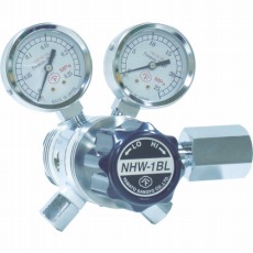 【NHW1BLTRC】分析機用フィン付二段微圧調整器 NHW-1BL