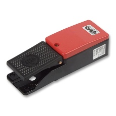 【606-1300-011】FOOTSWITCH MOMENTARY