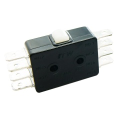 【22-504】MICROSWITCH PIN PLUNGER DPDT 10A 250V