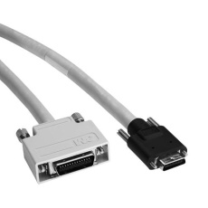 【1MF26-L560-00C-200】MICRO D CABLE  26P  SDR-MDR PLUG  2M