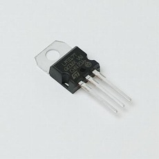 【LM317T】3端子レギュレーター