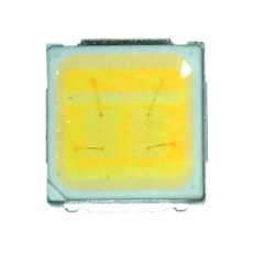 【158303260A】LED  HB  COOL WHITE  6000K  36LM