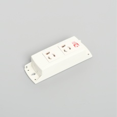 【KU1140】抜止形OAタップ2個コード無