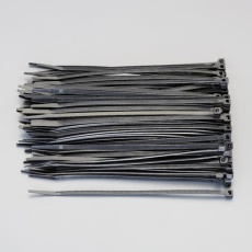【EA475BA-200】200× 4.6mm 結束バンド(耐薬品性/100本/PP)