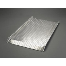 【EA520MZ-18】905×1500mm アルミスロープ