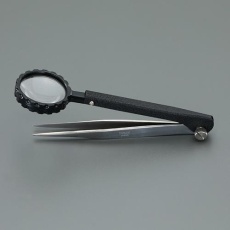 【EA595GD-30】135mm ピンセット(ステンレス製/×4.5ルーペ付)