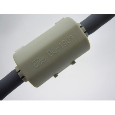 【EA764A-305】9.0-11.0mm フェライトコア
