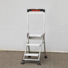 【EA905EA-68】0.65m/3段 セーフティーステップ