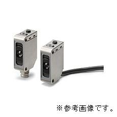 【XS3F-E422-405-A】丸型防水コネクタ