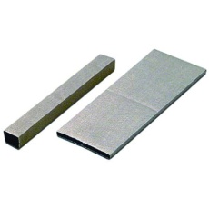 【3020503】シールドストリップ、材質:ニッケル / 銅積層メタライズドファイバ / ポリエステルウレタンフォーム、長さ:1m、幅:5mm、厚さ:3mm