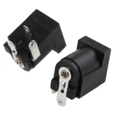 【805-1696】DC電源ソケット 5A 12 V dc