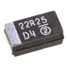 【TR3C226K025C0400】タンタルコンデンサ、22μF、25V dc、6032-28、TR3C226K025C0400