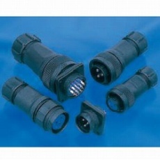 【NRW207PF8】【在庫処分セール】NRWプラグ防水型(シェルφ20・7極)