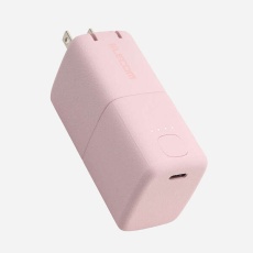 【DE-AC09-5000PN】AC充電器一体モバイルバッテリー（5000mAh/30W/C×1）