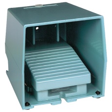 【XPEM311】FOOT SWITCH DPST-NO/NC 3A 240V