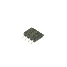 【TC7660COA】レギュレータ チャージポンプ 1.5 → 10 V 8-Pin