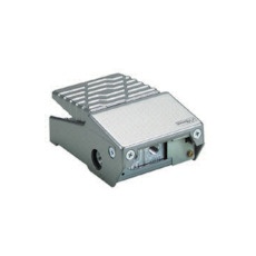 【BN-4PA41R-8】日本精器 4方向足踏バルブ 8A ロック付