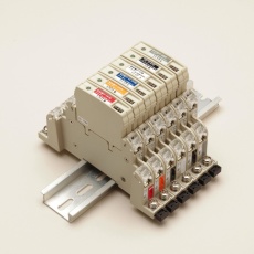 【ZP-DC24JKN】通信用SPD ZPシリーズ ZP-DC24 (ねじ端子タイプ)