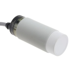 【896-7276】静電容量型 近接センサ 範囲: 15 mm 、M30 突出型 、15Hz 、20 → 250 V ac/dc