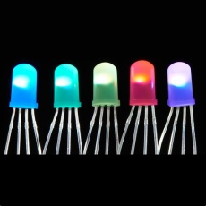 【ADA-1938】NeoPixel スルーホールLED(半透明 5mm 5個入りパック)