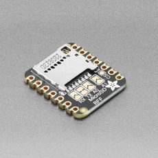 【ADA-5683】Adafruit QT Py / XIAO用 microSDボード