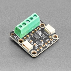 【ADA-5766】Adafruit NeoDriver - I2C NeoPixel ドライバボード(STEMMA QT用)
