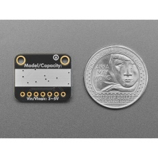 【ADA-6039】Adafruit SPI接続 組込用フラッシュメモリ基板 - XTSD 4GB