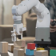 【ELEPHANT-4011200001-PSE】myArm 300 Pi - ロボットアーム