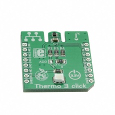 【MIKROE-1885】【在庫処分セール】DEV BOARD THERMO 3 CLICK