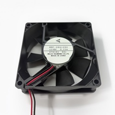 【MMF-08G12DH-SO1】防水DCファンモータ(12V、80mm角)