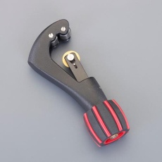 【EA203BK-11】3/16インチ-1・1/4インチ チューブカッター(オートマチック)