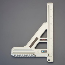 【EA851X-61】丸鋸ガイド