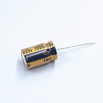 【UFW1V101MED】アルミ電解コンデンサー(オーディオ用標準品)35V 100μF