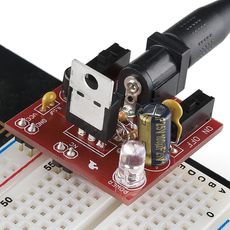 【PRT-00114】ブレッドボード用電源(5V/3.3V)