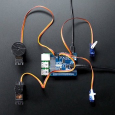 【ADA-2327】Adafruit 16チャンネル PWM/サーボ HAT for Raspberry Pi