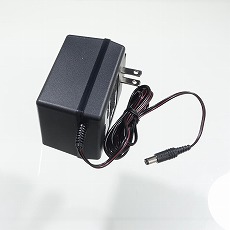 【VSM-1212B】トランス方式ACアダプター 12V/1.2A 2.1mmプラグ 極性+
