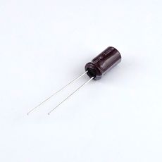 【EKMG101ELL2R2ME11D】アルミニウム電解コンデンサ 100V 2.2uF(105℃品)