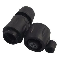 【UTS6JC8E3S】PLUG HISEAL SIZE8 3WAY SKT