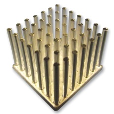 【ICK S 25 X 25 X 18.5】LED HEATSINK WITH PINS SQUARE