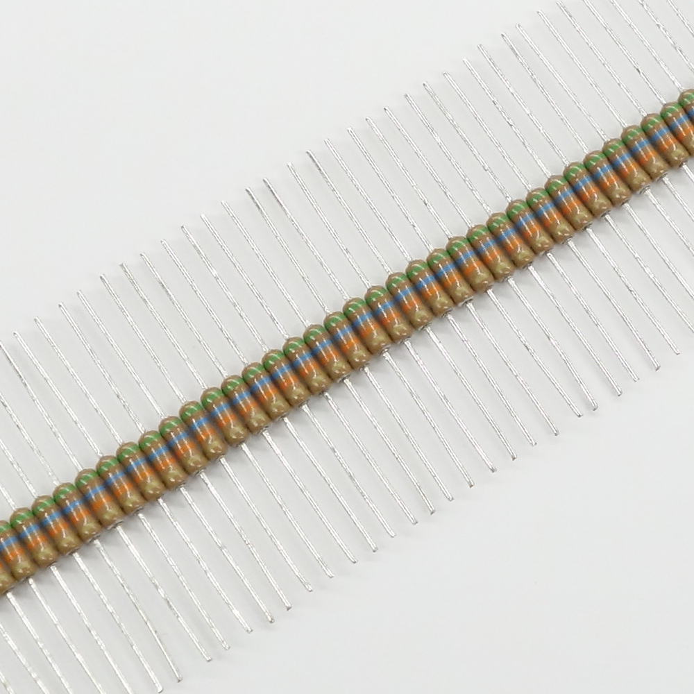 1/4Wカーボン抵抗 220Ω 赤赤茶金(100本入)【CF1/4-220ΩJ】
