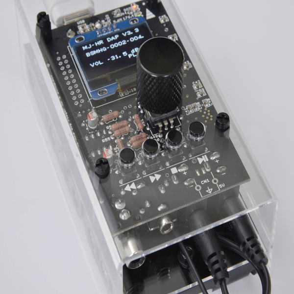 ハイレゾ再生デジタルオーディオプレーヤー基板用アクリルケース MJDAP01ｱｸﾘﾙｹｰｽ 誠文堂新光社製｜電子部品・半導体通販のマルツ